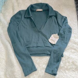 NWT Altar’d State botanical Blue Collared Crop Top Sz M